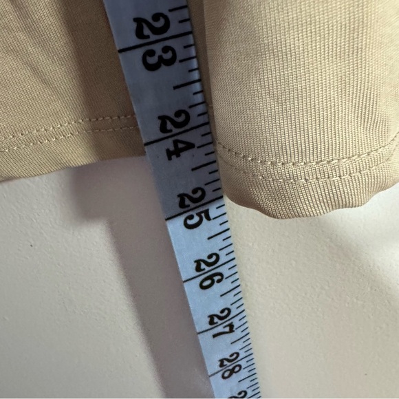 Crosby Modal Tee Neutral Beige Crewneck Short Sleeve Top Women’s Small - Picture 6 of 6